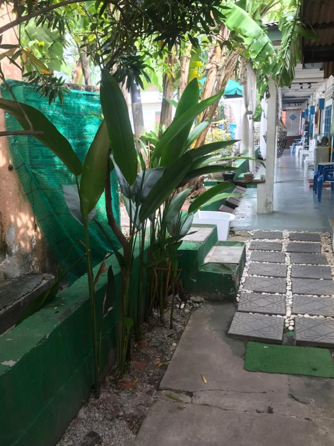 Dar Yasmine Motel パンタイ・サナング エクステリア 写真