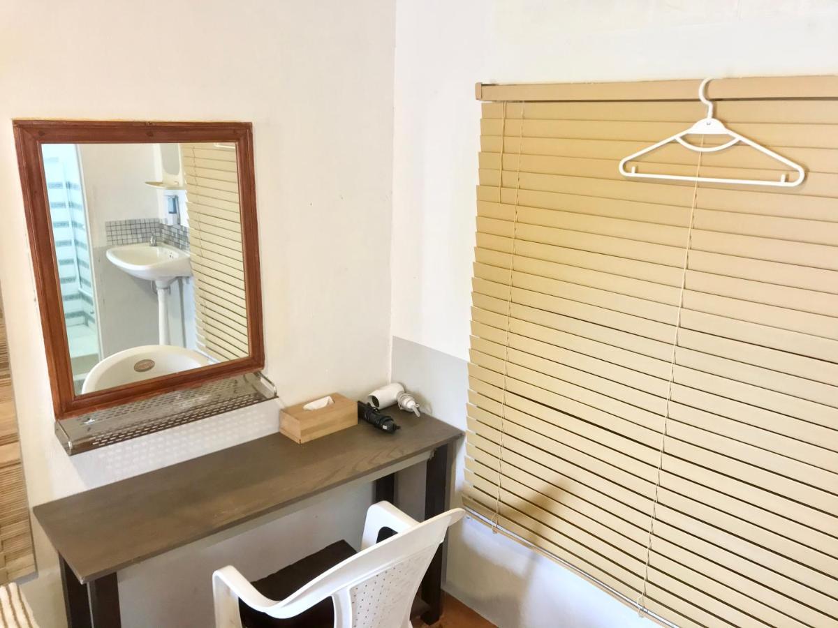 Dar Yasmine Motel パンタイ・サナング エクステリア 写真
